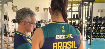 Patrocinadora da CBV, Bet7k faz sua estreia nos uniformes das Seleções Brasileiras de vôlei feminino e masculino